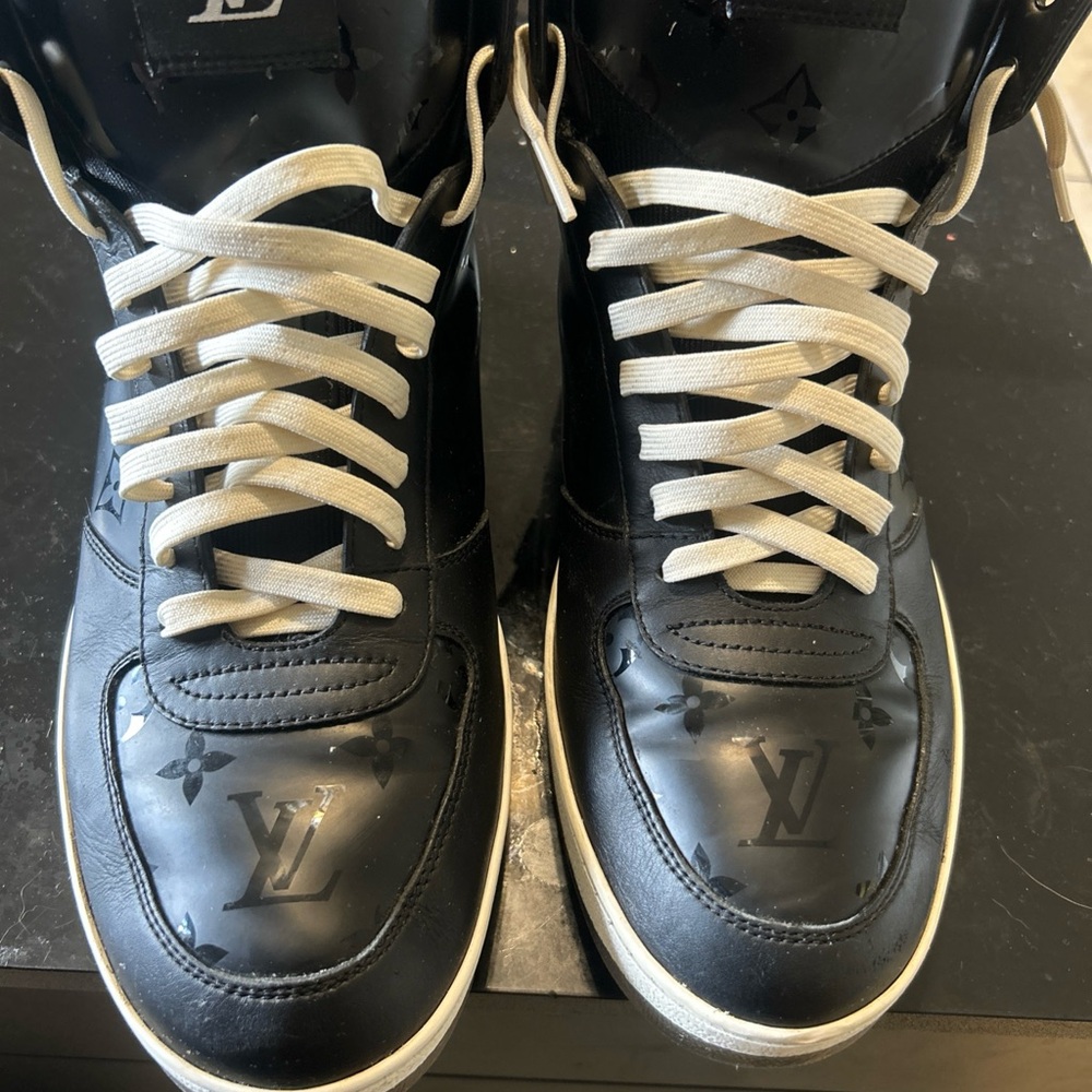 Louis Vuitton Black and White Sneakers Luxurious Design